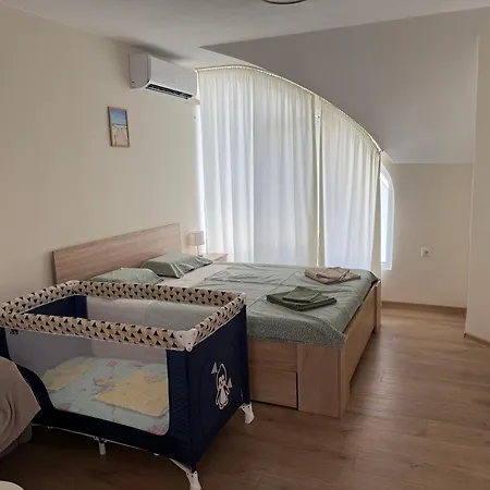 студио за гости при нана Burgas